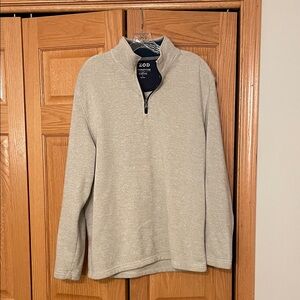IZOD Men's Light Gray Quarter Zip Sweater